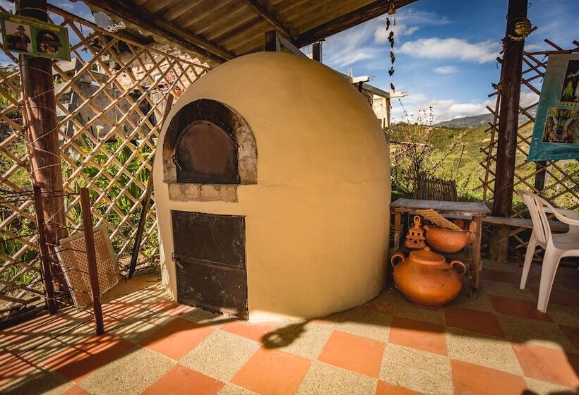 בית מלון כפרי Posada Ecoturistica Villa Rouse