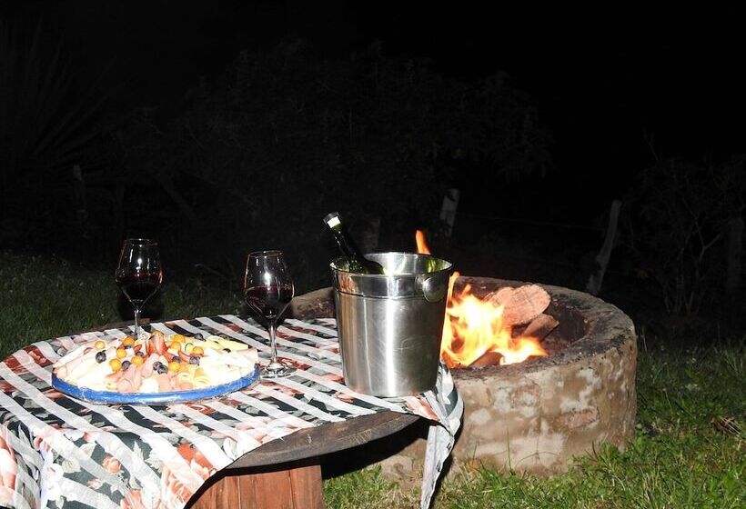 בית מלון כפרי Posada Ecoturistica Villa Rouse