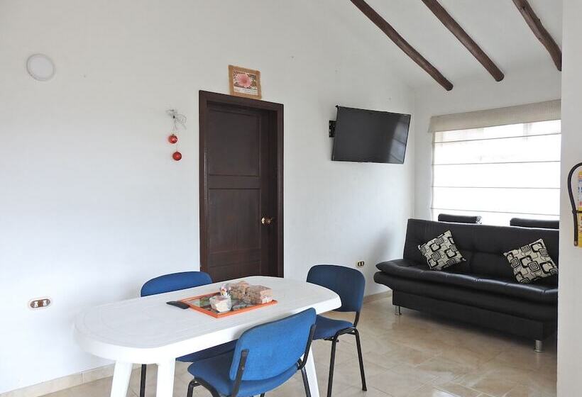 ホテル Posada Ecoturistica Villa Rouse