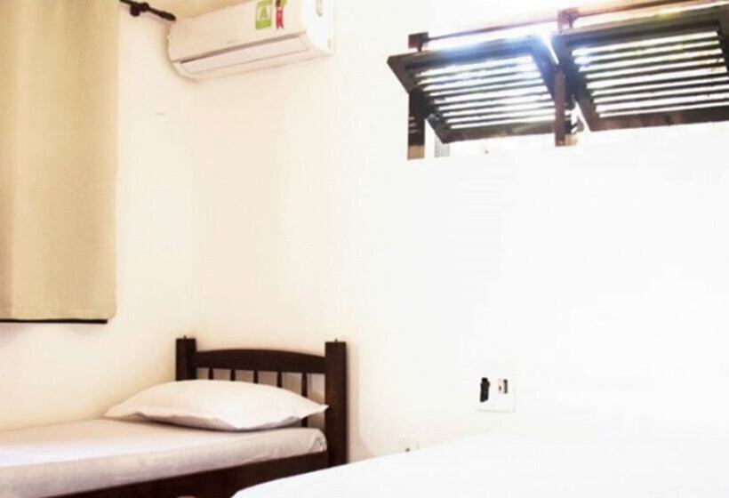 호텔 Pousada E Restaurante Mediterraneo