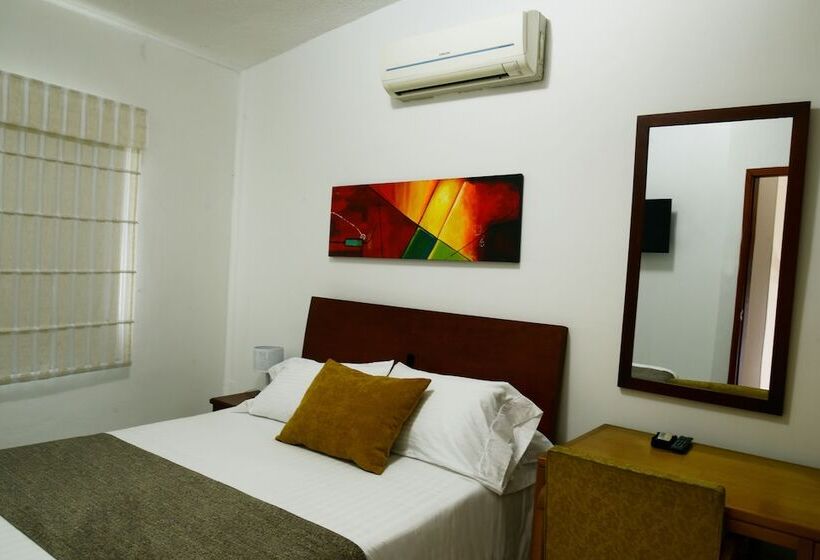 בית מלון כפרי Prado 34 West