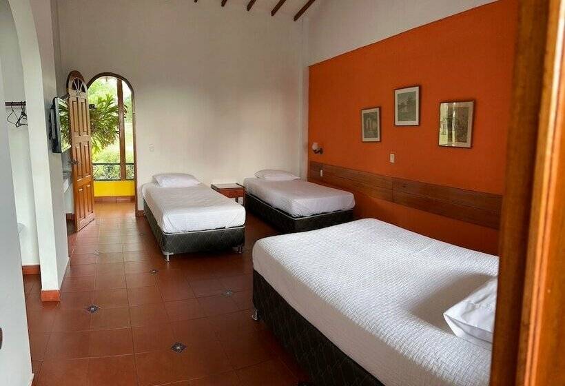 ホテル Pueblito Cafetero