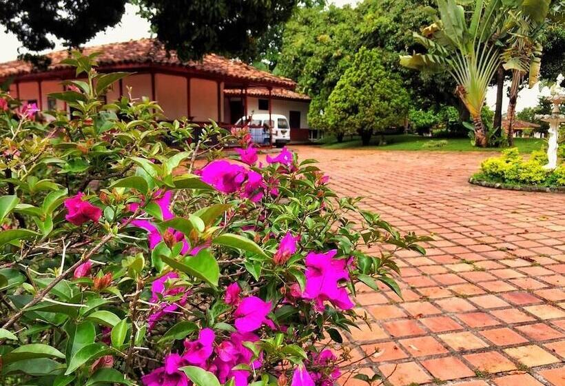 ホテル Pueblito Cafetero