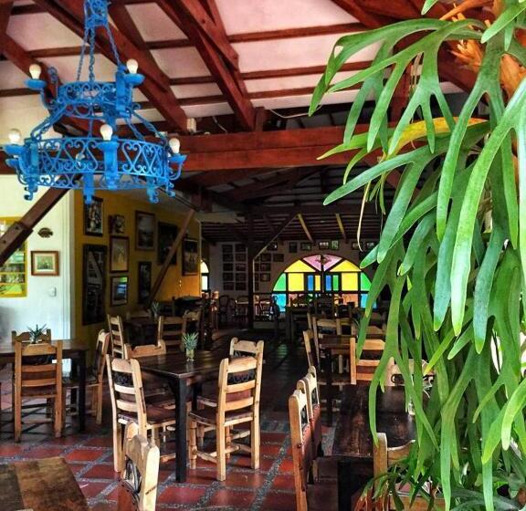 ホテル Pueblito Cafetero