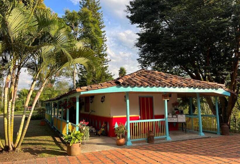 هتل Pueblito Cafetero