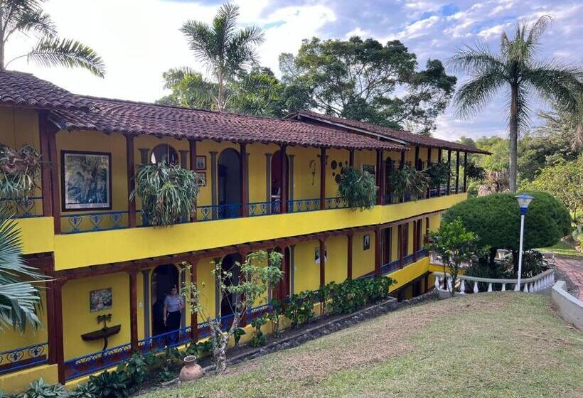 ホテル Pueblito Cafetero