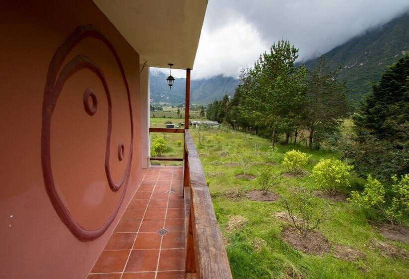 Отель Pululahua Ecolodge