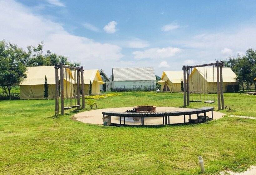 호텔 Rai Ruen Rom Organic Farm