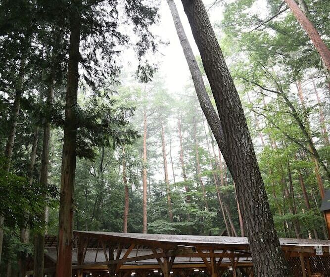 בית מלון כפרי Shimizu Kuniaki’s Paradise Of Forest And Lake