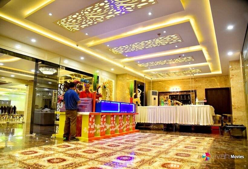 酒店 The Riverside Inn