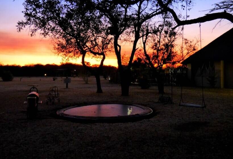 호텔 Thorn Tree Bush Camp