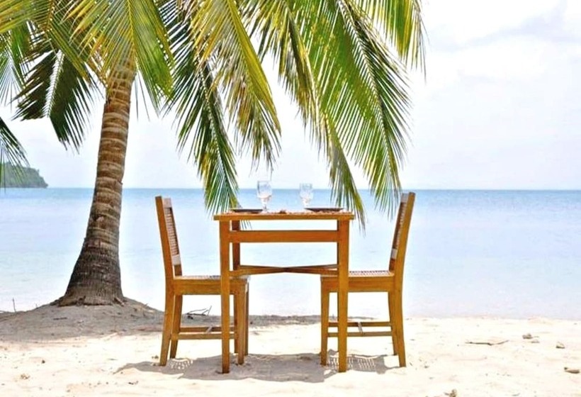 호텔 Ticao Island Resort