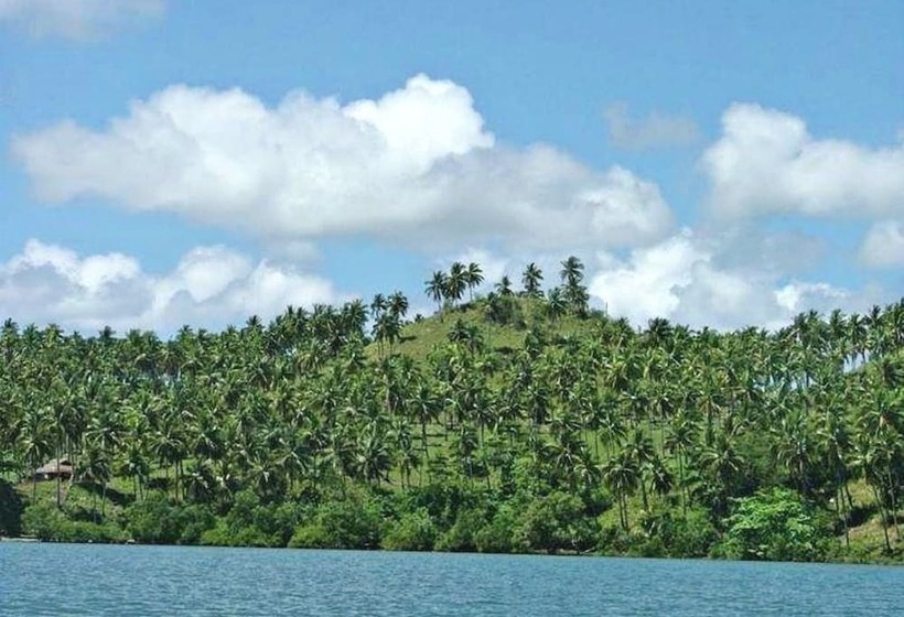 호텔 Ticao Island Resort