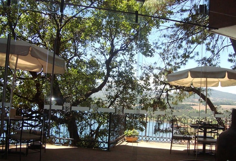 فندق Turinjandi Resort