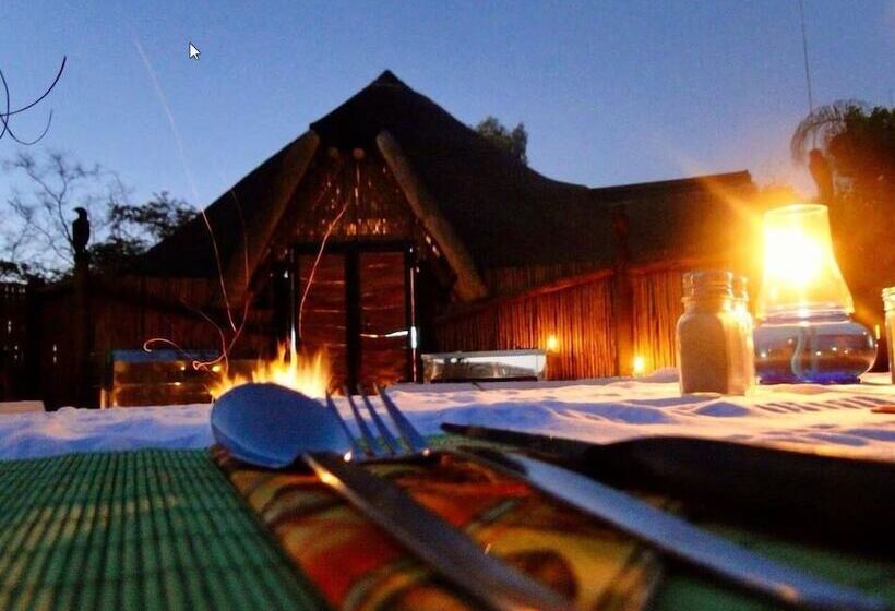 Отель Umndini Safari Resort & Venue