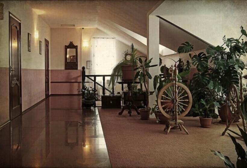 Отель Usadba Pleshanova