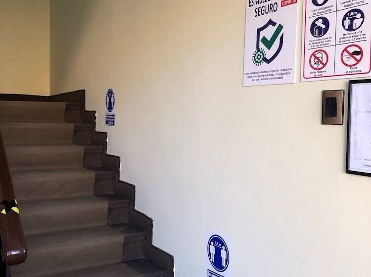 هتل Valle Del Inca