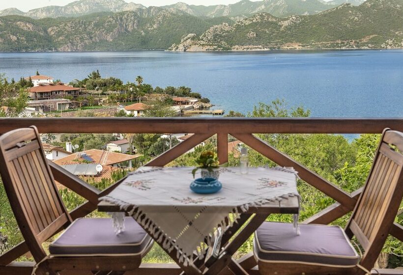 בית מלון כפרי Villa Bakacak   Adults Only