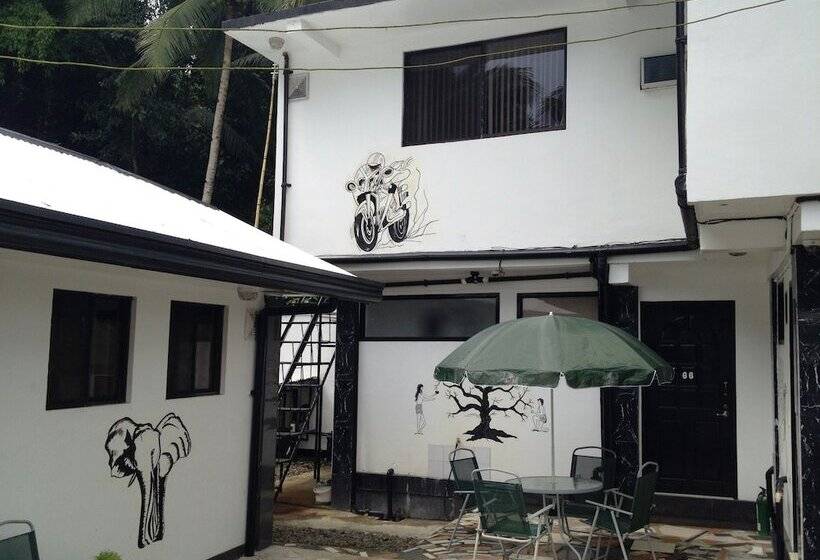 هتل Western Highway Lodge