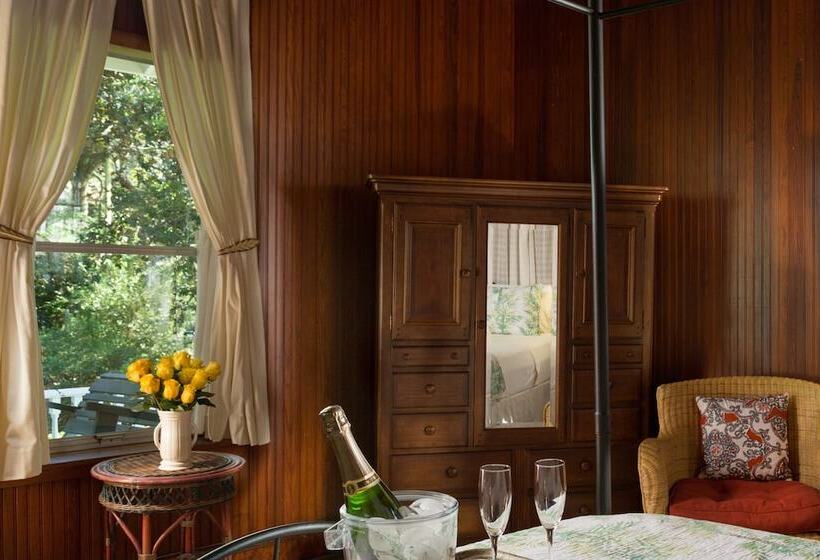 Magnolia Springs B&b