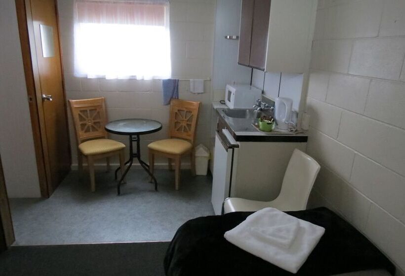 Paeroa Rail Trail Motel