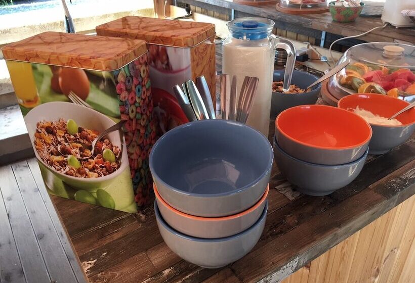 펜션 Anissaras Beach Appartement