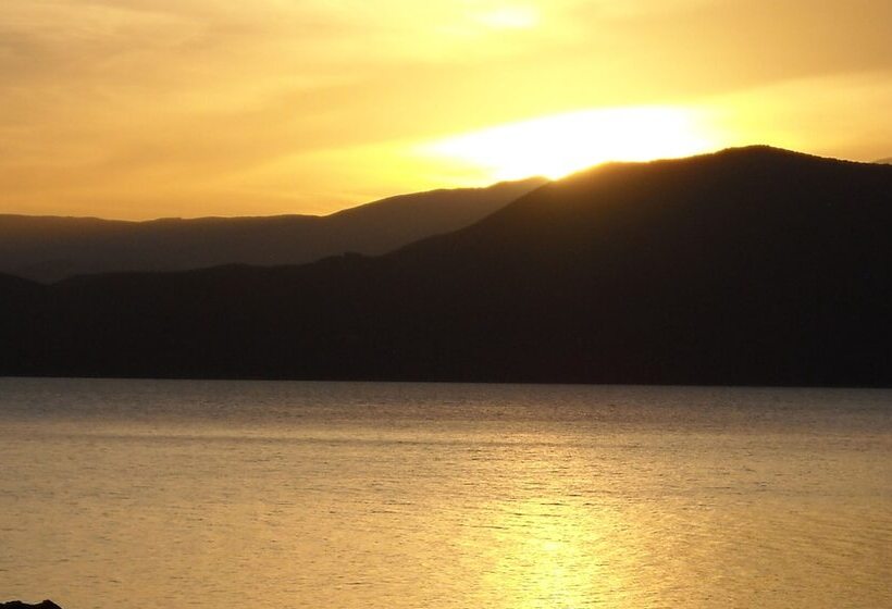 פנסיון Argo Mythos