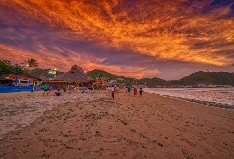 פנסיון Elementos Del Sur