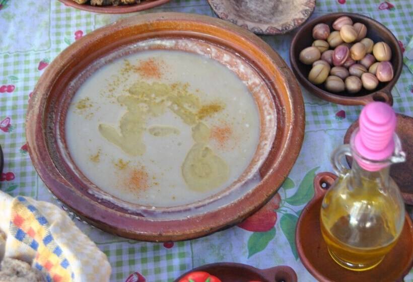 پانسیون Ferme D Hôte Aicha à Bellouta