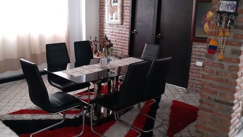 بنسيون Hospedaje Familiar El Prado