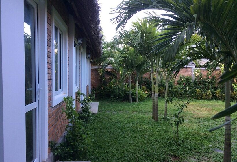 پانسیون Lang Bien Homestay