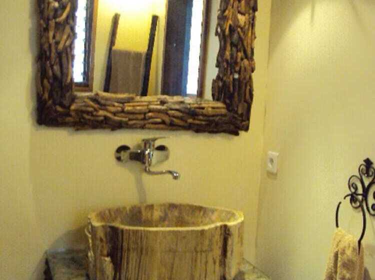 پانسیون Les Cases De Plum