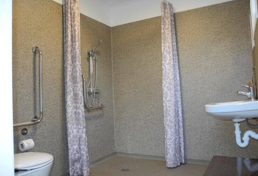 ペンション Peter S Farm Lodge