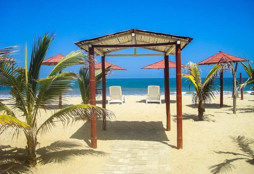 ペンション Puerta Del Sol