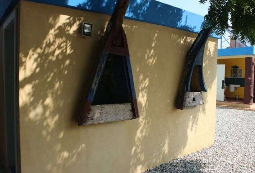 بنسيون Tom S Garden