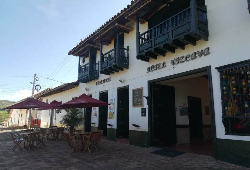 ペンション Vizcaya Plaza Curití