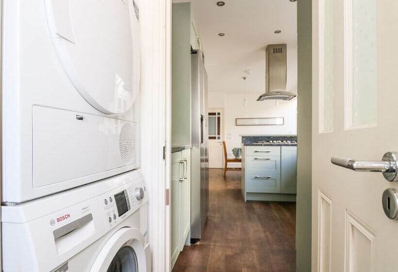 Porthmeor Beach House