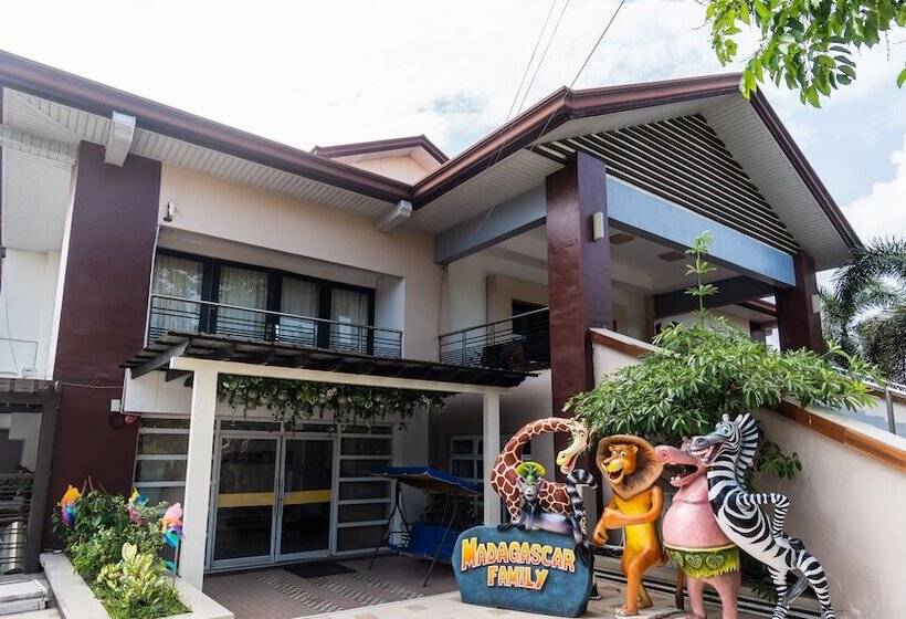 Quezon Premier Hotel Candelaria