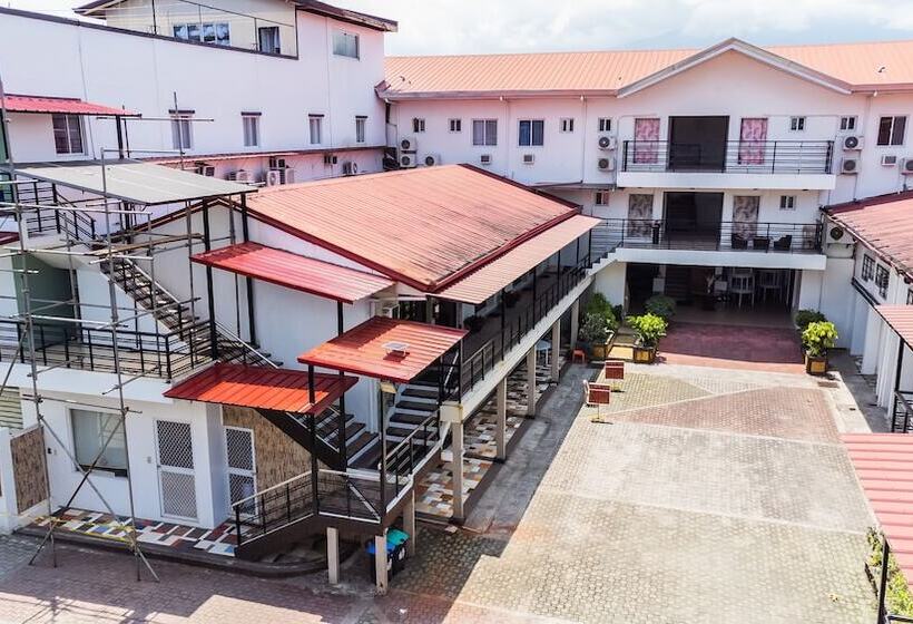 Quezon Premier Hotel Lucena