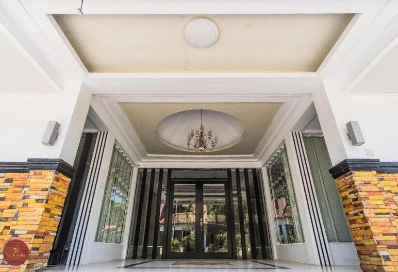 Quezon Premier Hotel Lucena