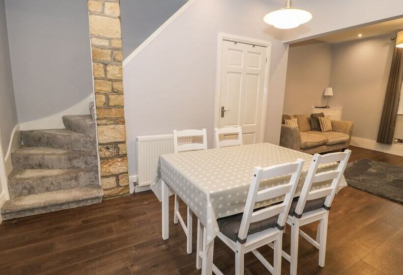 The Tynemouth Cottage