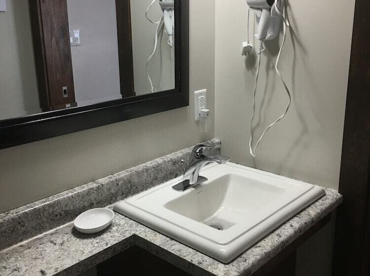 Admirals Bed And Breakfast