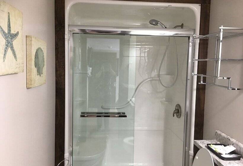 Admirals Bed And Breakfast