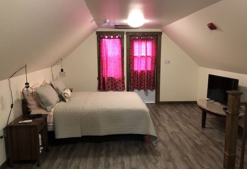 Admirals Bed And Breakfast