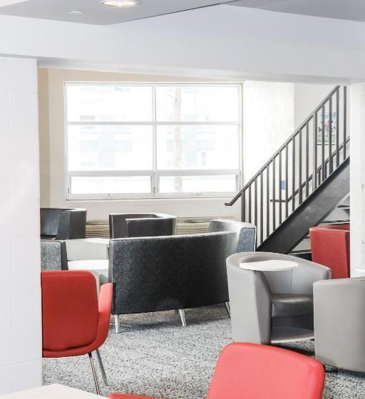 旅馆 Backpacker College At St Lawrence University