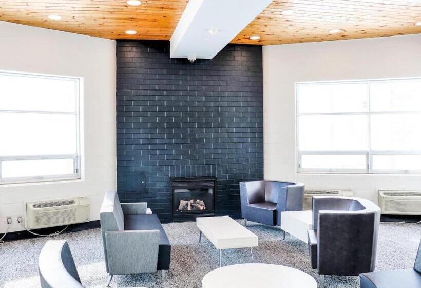 旅馆 Backpacker College At St Lawrence University