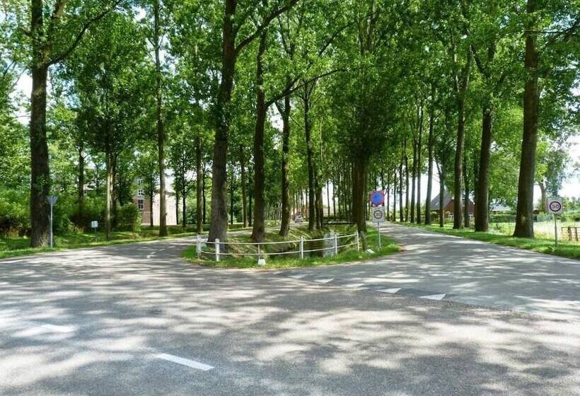 B&b Kasteelhoeve Dussen