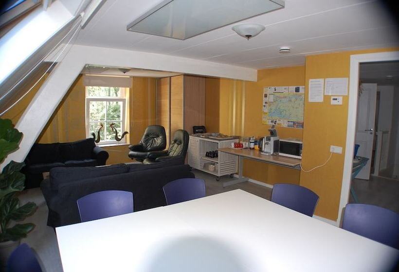 B&b Kasteelhoeve Dussen