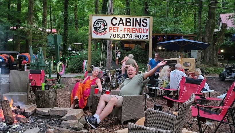 Bear Creek Lodge And Cabins In Helen Ga   Pet Friendly, River On Property, Walking Distance To Downt