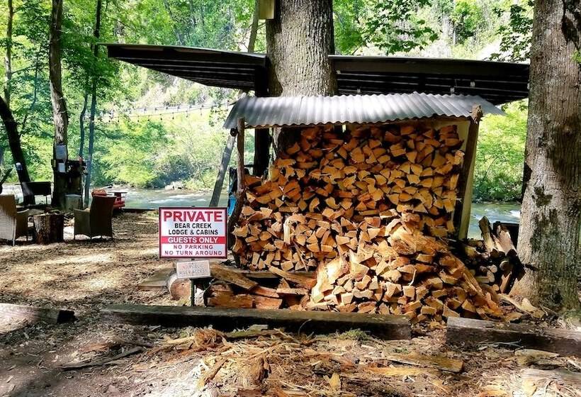Bear Creek Lodge And Cabins In Helen Ga   Pet Friendly, River On Property, Walking Distance To Downt